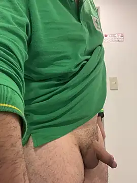 Snapshot of Nasho172737 chatting on December 16, 2025, 10:58 pm Nasho172737 online show from December 16, 2025, 10:58 pm