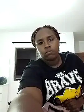 Snapshot of NaomiGrace_ chatting on October 31, 2025, 10:56 am NaomiGrace online show from October 31, 2025, 10:56 am