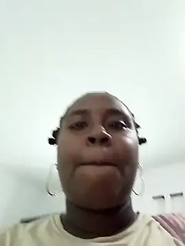 Snapshot of NaomiGrace_ chatting on October 16, 2025, 10:45 am NaomiGrace online show from October 16, 2025, 10:45 am