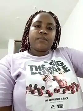 Snapshot of NaomiGrace_ chatting on October 27, 2025, 11:00 am NaomiGrace online show from October 27, 2025, 11:00 am