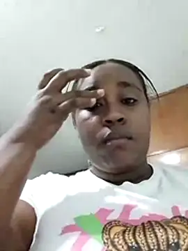 Snapshot of NaomiGrace_ chatting on November 17, 2025, 10:52 am NaomiGrace online show from November 17, 2025, 10:52 am