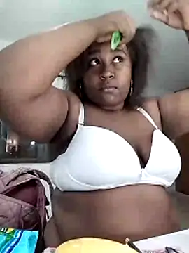 Snapshot of NaomiGrace_ chatting on November 2, 2025, 11:15 am NaomiGrace online show from November 2, 2025, 11:15 am