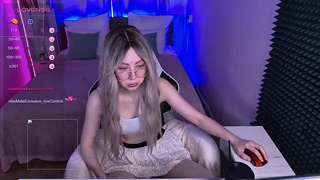 sofiisun online show from May 2, 2026, 2:06 am