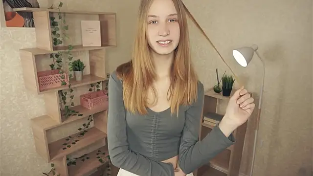 IveyColley online show from October 17, 2025, 7:33 am