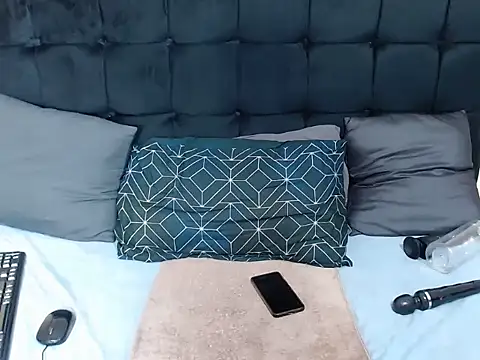 Snapshot of CaramelBootty chatting on November 25, 2025, 3:45 pm CaramelBootty online show from November 25, 2025, 3:45 pm