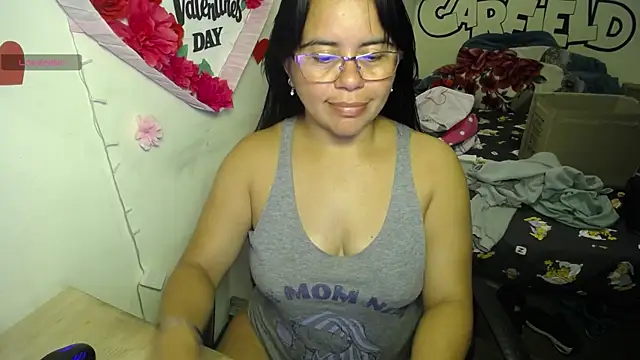 Snapshot of Miss__kendra_ chatting on June 24, 2026, 12:53 am Miss kendra online show from June 24, 2026, 12:53 am
