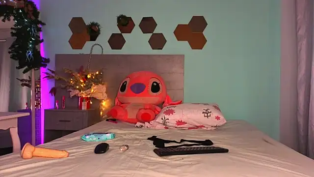 Darkcandyboy online show from December 16, 2025, 12:31 pm