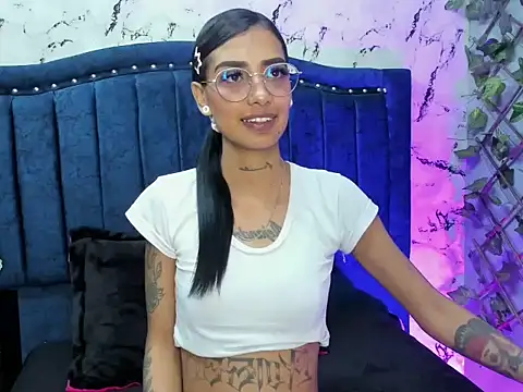 Snapshot of KarlaSlutSkinny__ chatting on June 5, 2026, 2:49 am KarlaSlutSkinny online show from June 5, 2026, 2:49 am