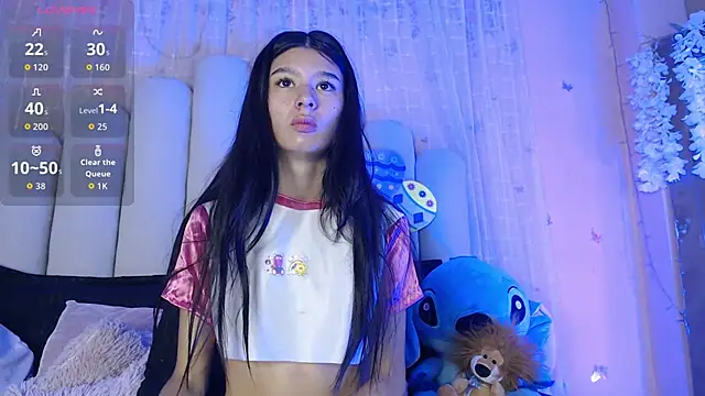 Snapshot of SweetRenata_ chatting on February 17, 2026, 12:35 pm SweetRenata online show from February 17, 2026, 12:35 pm