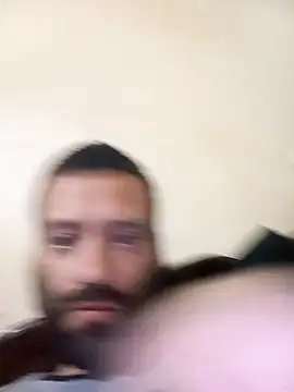 Snapshot of Alexelli40 chatting on October 27, 2025, 1:39 am Alexelli40 online show from October 27, 2025, 1:39 am