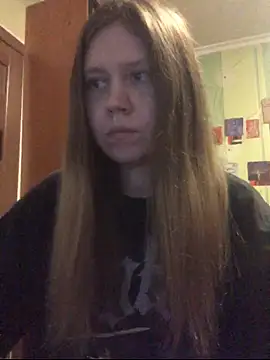 LunaVirelle online show from February 16, 2026, 4:38 pm