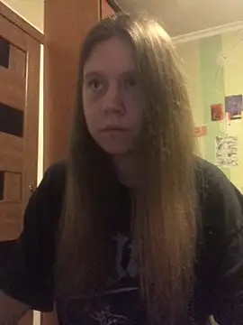 Snapshot of LunaVirelle chatting on July 12, 2026, 8:53 pm LunaVirelle online show from July 12, 2026, 8:53 pm