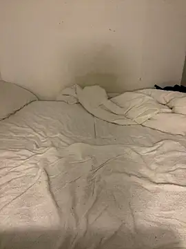 Snapshot of Maryanit chatting on November 16, 2025, 1:10 am Maryanit online show from November 16, 2025, 1:10 am