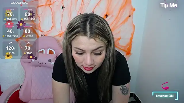 Snapshot of Isabella_wish1 chatting on October 22, 2025, 1:43 pm Isabella wish1 online show from October 22, 2025, 1:43 pm