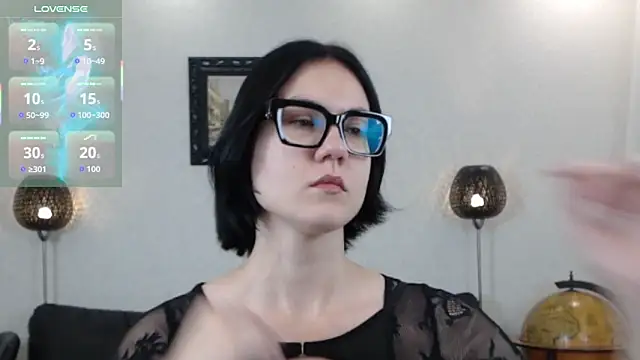 Marie Fitch online show from November 15, 2025, 3:43 am