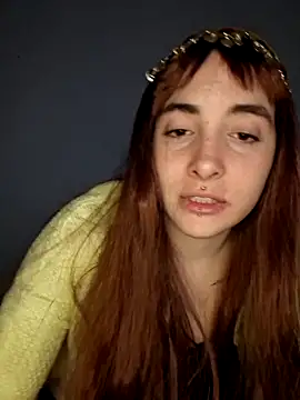 JulieGoth online show from October 21, 2025, 3:39 am