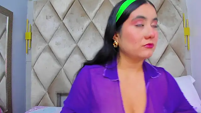 GabyParker  online show from July 6, 2026, 12:12 pm