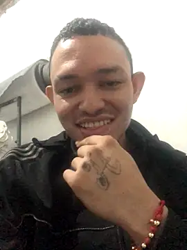 Snapshot of BigMontainsRock chatting on November 29, 2025, 4:34 am BigMontainsRock online show from November 29, 2025, 4:34 am