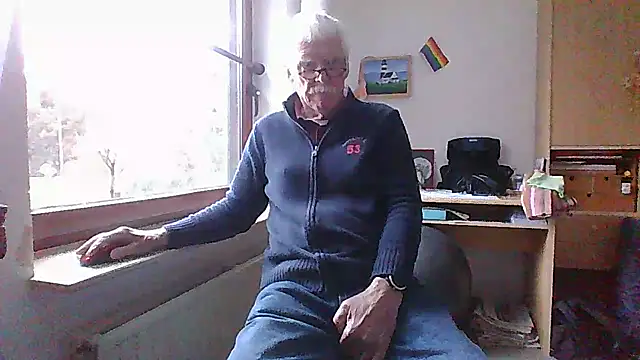 super-snoopy online show from February 8, 2026, 8:34 am