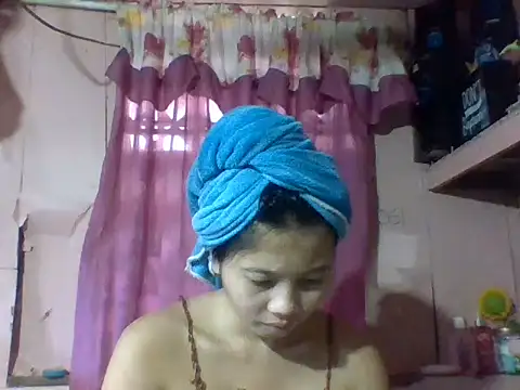 Baby girl0516 online show from October 24, 2025, 6:01 am