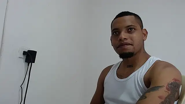 Snapshot of drako_monster chatting on October 30, 2025, 7:11 pm drako monster online show from October 30, 2025, 7:11 pm