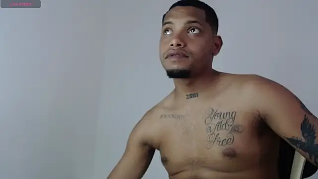 Snapshot of drako_monster chatting on October 15, 2025, 4:59 pm drako monster online show from October 15, 2025, 4:59 pm