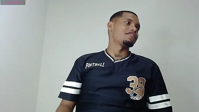 Snapshot of drako_monster chatting on October 10, 2025, 5:30 am drako monster online show from October 10, 2025, 5:30 am