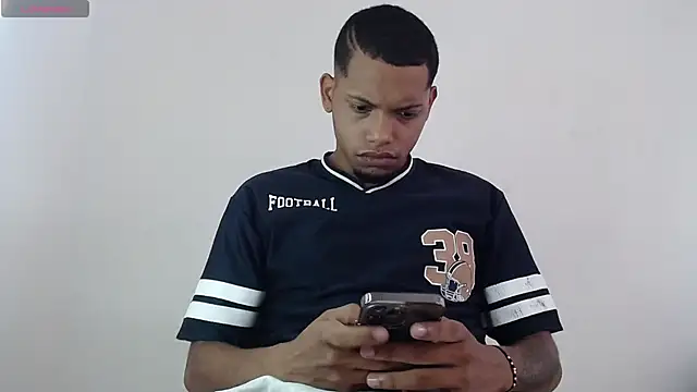 Snapshot of drako_monster chatting on October 9, 2025, 5:24 pm drako monster online show from October 9, 2025, 5:24 pm