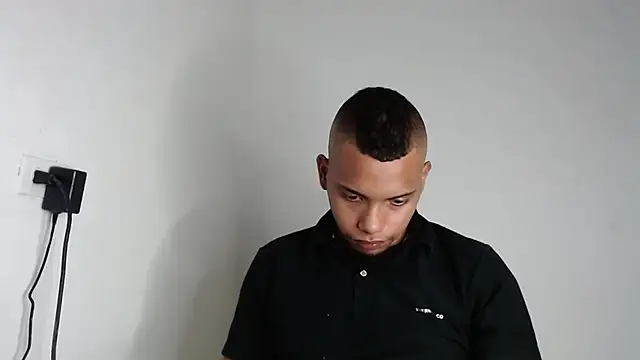 Snapshot of drako_monster chatting on November 10, 2025, 5:12 am drako monster online show from November 10, 2025, 5:12 am