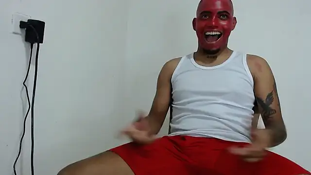 Snapshot of drako_monster chatting on November 1, 2025, 5:25 am drako monster online show from November 1, 2025, 5:25 am