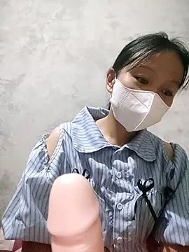 Snapshot of Han-han123 chatting on October 15, 2025, 2:47 pm Han-han123 online show from October 15, 2025, 2:47 pm