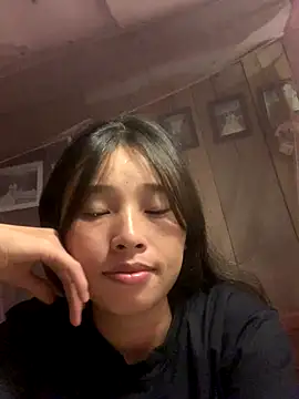 Snapshot of Han-han123 chatting on October 27, 2025, 1:56 pm Han-han123 online show from October 27, 2025, 1:56 pm