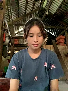 Snapshot of Han-han123 chatting on October 21, 2025, 5:07 am Han-han123 online show from October 21, 2025, 5:07 am