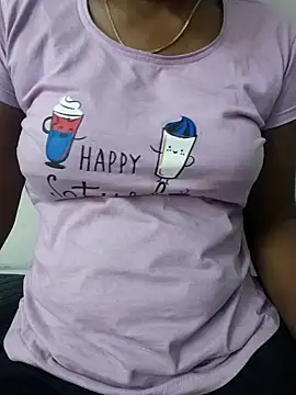 Snapshot of Tamilmallu-duskygirl03 chatting on November 2, 2025, 1:54 am Tamilmallu-duskygirl03 online show from November 2, 2025, 1:54 am