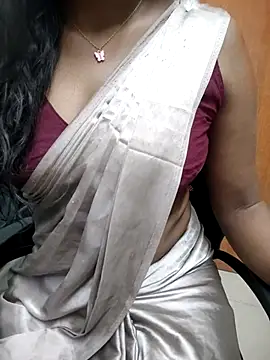 Tamilmallu-duskygirl03 online show from June 25, 2026, 5:05 am