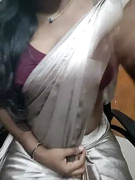 Tamilmallu-duskygirl03 online show from July 3, 2026, 5:41 pm