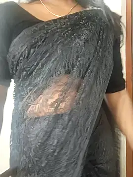 Snapshot of Tamilmallu-duskygirl03 chatting on November 6, 2025, 6:28 am Tamilmallu-duskygirl03 online show from November 6, 2025, 6:28 am