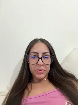 Snapshot of mel_casada chatting on October 8, 2025, 4:14 am mel casada online show from October 8, 2025, 4:14 am