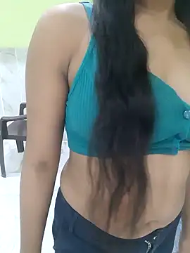 Snapshot of Suman_rani6 chatting on October 17, 2025, 4:38 am Suman rani6 online show from October 17, 2025, 4:38 am