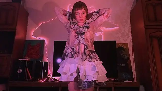 liquid0fluid0 online show from January 14, 2026, 8:12 pm