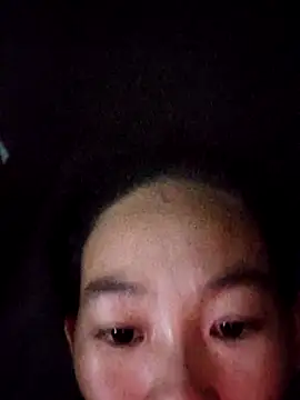 Snapshot of gio-thu chatting on October 16, 2025, 11:29 am gio-thu online show from October 16, 2025, 11:29 am