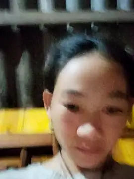 Snapshot of gio-thu chatting on November 6, 2025, 4:11 pm gio-thu online show from November 6, 2025, 4:11 pm