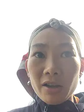 Snapshot of gio-thu chatting on November 16, 2025, 5:56 am gio-thu online show from November 16, 2025, 5:56 am