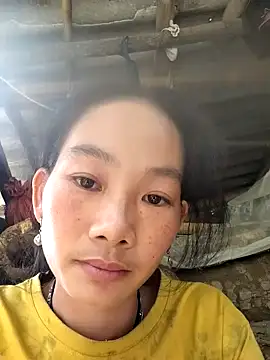 Snapshot of gio-thu chatting on October 11, 2025, 7:42 am gio-thu online show from October 11, 2025, 7:42 am