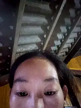 Snapshot of gio-thu chatting on October 21, 2025, 1:21 pm gio-thu online show from October 21, 2025, 1:21 pm