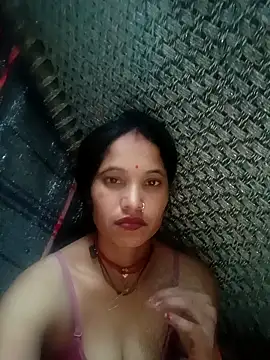 Snapshot of Cuty_tanya chatting on November 27, 2025, 1:28 am Cuty tanya online show from November 27, 2025, 1:28 am