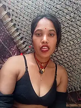 Snapshot of Cuty_tanya chatting on November 26, 2025, 3:39 am Cuty tanya online show from November 26, 2025, 3:39 am