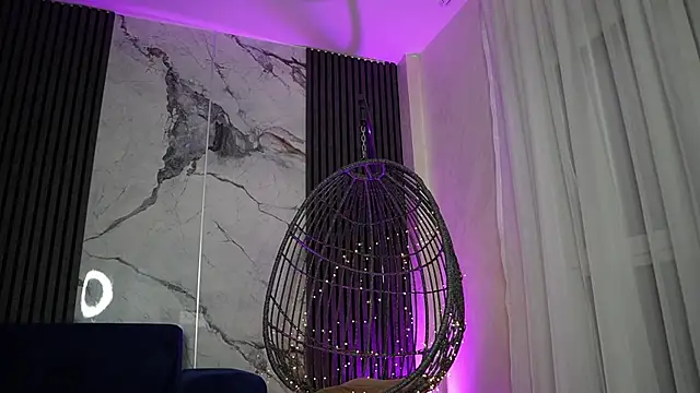 Snapshot of RachelRavee chatting on November 15, 2025, 5:00 am RachelRavee online show from November 15, 2025, 5:00 am