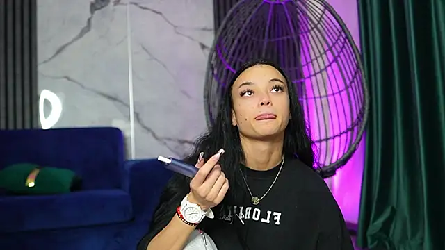 Snapshot of RachelRavee chatting on November 3, 2025, 5:12 am RachelRavee online show from November 3, 2025, 5:12 am