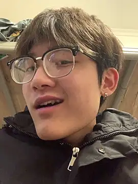 Snapshot of KK-cuteboy chatting on November 29, 2025, 10:04 am KK-cuteboy online show from November 29, 2025, 10:04 am